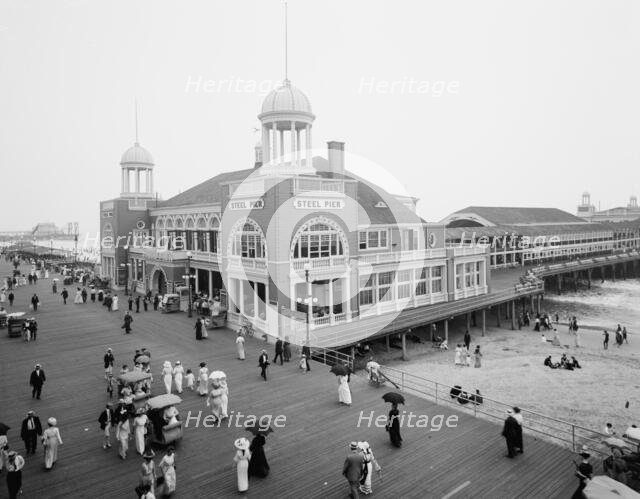 Steel Pier, Atlantic City, N.J., c.between 1910 and 1920. Creator: Unknown.