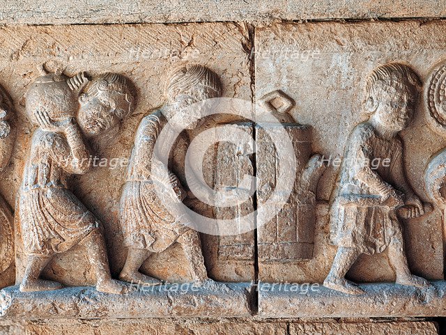 Cloister of the Cathedral of Girona, decoration of a frieze in an impost representing the wine ha…