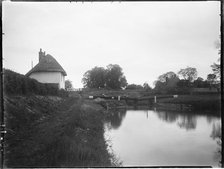 Wootton Rivers Lock, Wootton Rivers, Wiltshire, 1923. Creator: Katherine Jean Macfee.