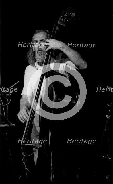 Peter Ind, Bass Clef, Hoxton Square, London, September, 1989. Artist: Brian O'Connor.
