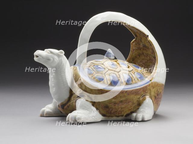 Sake Flask in the Form of a Long-tailed Turtle, 19th century. Creator: Unknown.