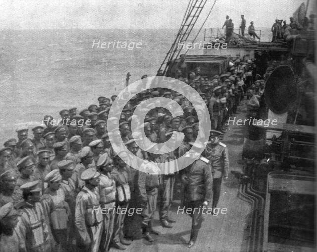 'Pour venir combattre sur le front de France; Pres de cotes de Corse: un sous-marin..., 1916 (1924) Creator: Unknown.