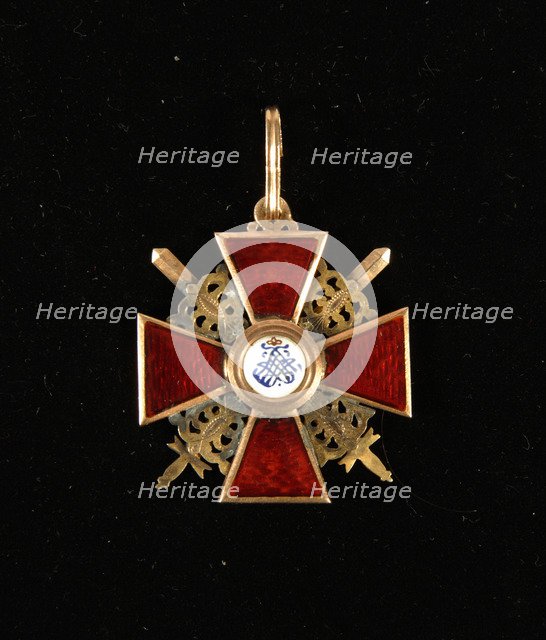 Badge of the Order of Saint Anna, Third Class, Late 18th cent.. Artist: Orders, decorations and medals  