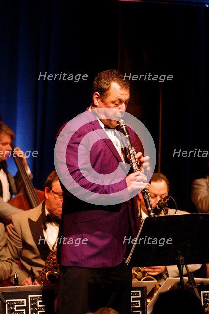 Pete Long, Ropetackle Arts Centre, Shoreham, West Sussex, Jan 2016. Artist: Brian O'Connor.