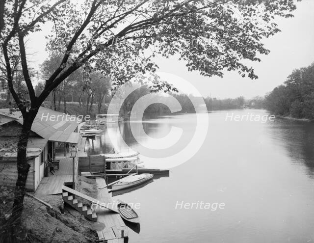 White River at Broad Ripples, Indianapolis, Ind., c1907. Creator: Unknown.