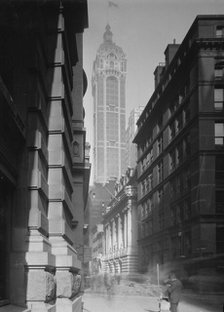 Singer Tower (Building), N.Y., 1910. Creator: William H. Jackson.