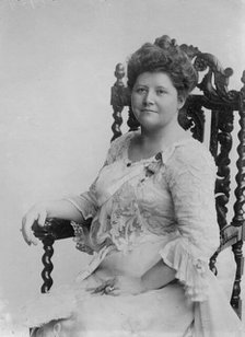 Mrs. C.W. Fairbanks, 1913. Creator: Bain News Service.