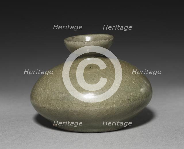 Oil Bottle, 1100s. Creator: Unknown.