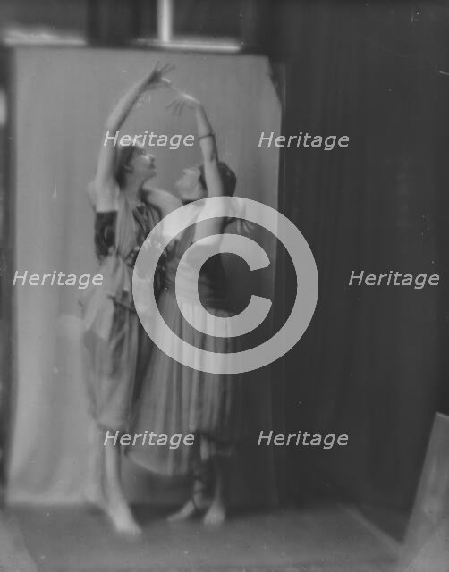Isadora Duncan dancers, between 1915 and 1923. Creator: Arnold Genthe.