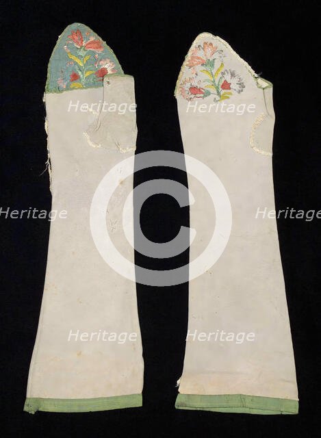 Mitts, Spanish, late 17th century. Creator: Unknown.