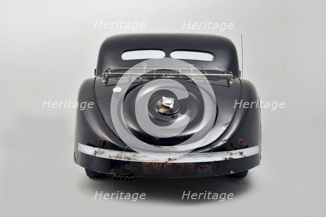 Bugatti type 57S 1937 . Artist: Simon Clay.