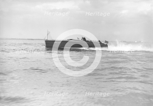 The American hydroplane 'Ankle Deep', 1913. Creator: Kirk & Sons of Cowes.