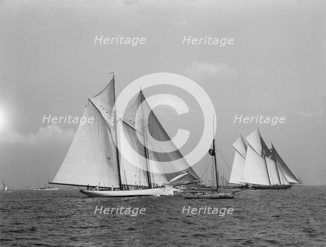Start, Larchmont, 1894 Sept 15. Creator: John S Johnston.