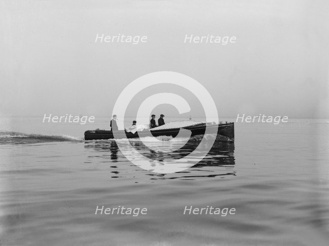 Admiralty motor launch under way, 1914. Creator: Kirk & Sons of Cowes.