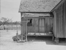 Home of tenant farmer near Newport, Oklahoma, 1937. Creator: Dorothea Lange.