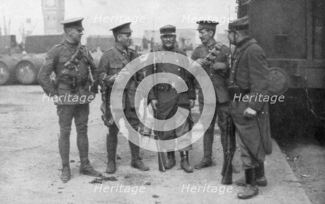 British and French troops fraternising, France, August 1914. Artist: Unknown