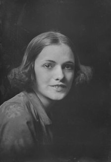 Miss Consuela Garcia, portrait photograph, 1919. Creator: Arnold Genthe.