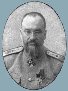 ''La fin tragique des Romanof; le docteur Botkine, medecin du tsar, massacre aux cotes..., 1918. Creator: Unknown.
