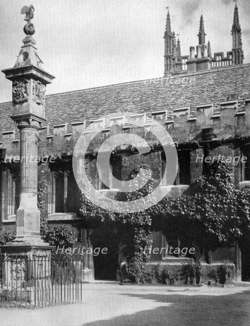Sundial, Corpus Christi College, Oxford, Oxfordshire, 1924-1926. Artist: Herbert Felton