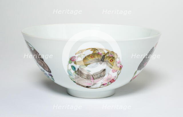Bowl with Medallionsof Butterflies, Peonies, Chrysanthemums, Peaches..., Qing dynasty (1644-1911). Creator: Unknown.