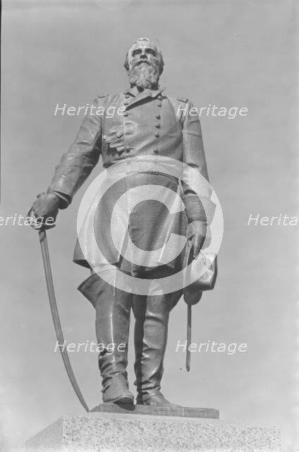 Vicksburg battlefield monument, Mississippi, 1936. Creator: Walker Evans.