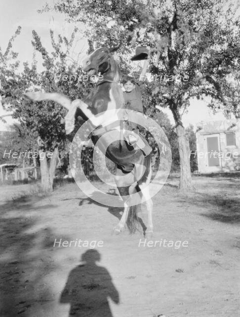 Travel views of the American Southwest, between 1899 and 1928. Creator: Arnold Genthe.