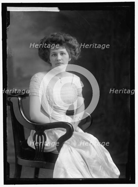 Miss Z. Gaddis, between 1913 and 1918. Creator: Harris & Ewing.