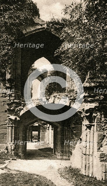Entrance to the banqueting hall, Kenilworth Castle, Warwickshire, early 20th century. Artist: Unknown