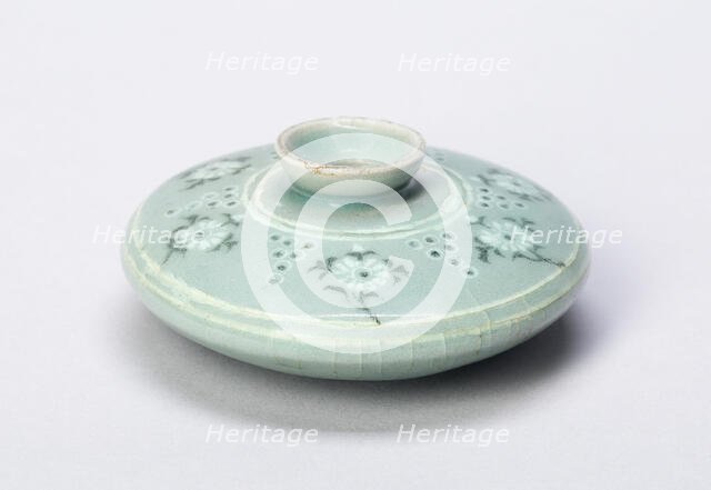 Oil Bottle with Chrysanthemum Sprays, Korea, Goryeo dynasty (918-1392), 13th century. Creator: Unknown.