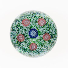 Paperweight, Münzthal, 19th century. Creator: Saint-Louis Glassworks.