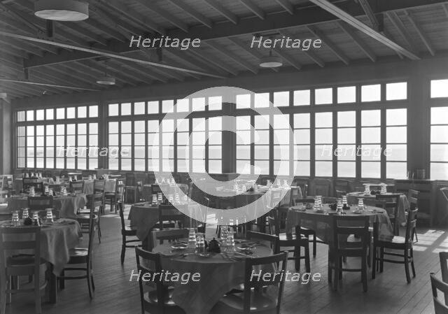 The Dunes Club, Narragansett, Rhode Island, 1939. Creator: Gottscho-Schleisner, Inc.