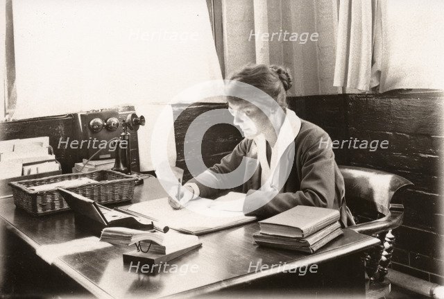 Cream Department, Rowntree factory, York, Yorkshire, 1923. Artist: Unknown