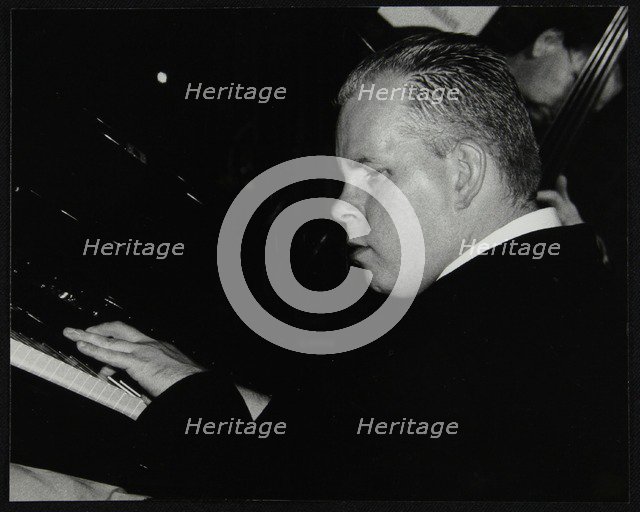 Richard Busiackiewicz and Leon Clayton at The Fairway, Welwyn Garden City, Hertrordshire, 2000. Artist: Denis Williams