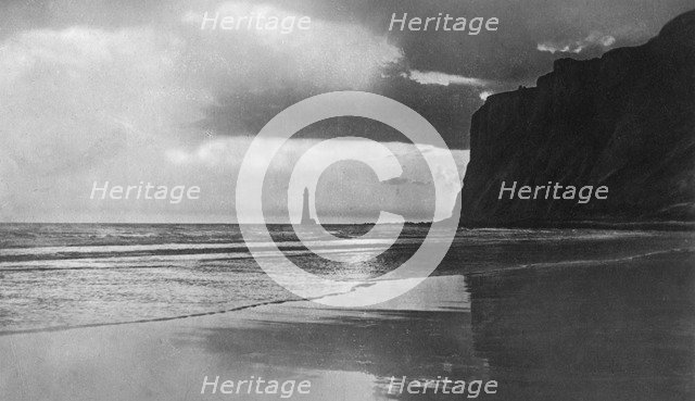 Beachy Head, Eastbourne, 20th century. Artist: Unknown