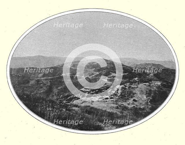 ''Ichriden pres Fort National; Afrique du nord', 1914. Creator: Jules Gervais-Courtellemont.