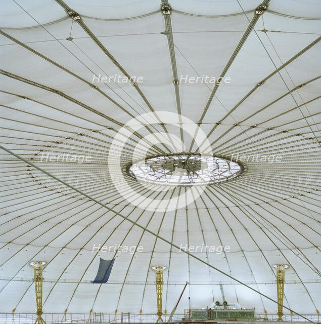 Millennium Dome, Drawdock Road, Greenwich, London, 28/01/1999. Creator: John Laing plc.
