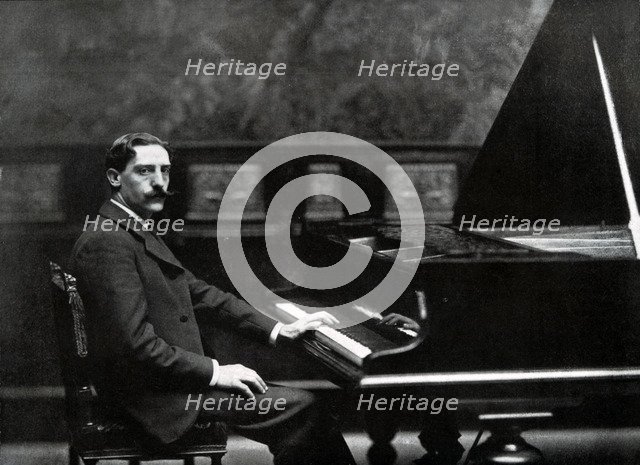 Joaquin Malats Miarons (1872-1912), Catalan musician, disciple of Juan Bautista Pujol in the Muni…