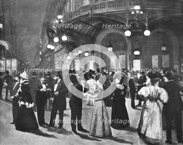 'Le Theatre Du Vaudeville - Pendant L'Entr'acte', 1900. Artist: Unknown.
