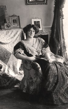 Marie Studholme (1875-1930), English actress, 1906.Artist: Foulsham and Banfield
