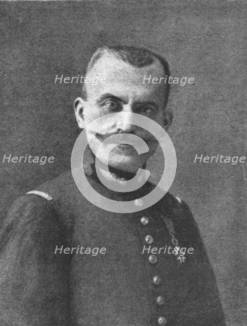 'Le lieutenant-colonel Patrice Mahon, 1914, (1916). Creator: Unknown.