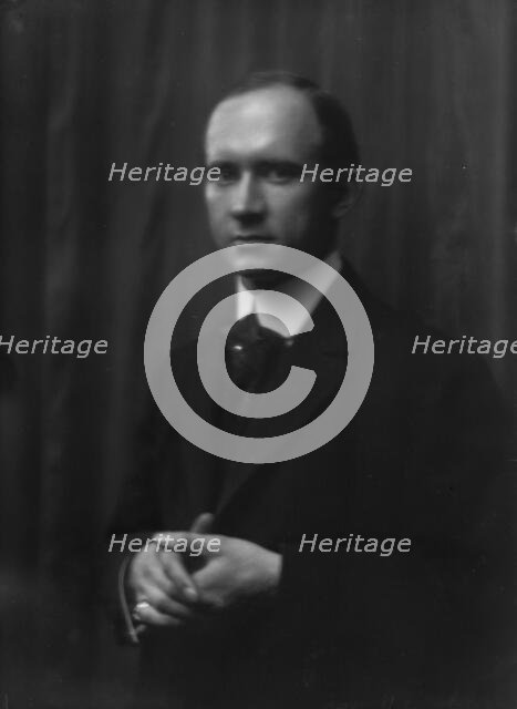 Quistgaard, J. von R., portrait photograph, 1912 Nov. 25. Creator: Arnold Genthe.