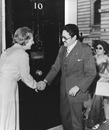Margaret Thatcher greeting King Birenda of Napel and his wife, 14th September 1979. Artist: Unknown