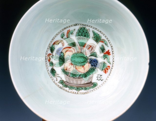 Famille verte bowl imitating Limoges enamel, Qing dynasty, China, 1683-1722. Artist: Unknown