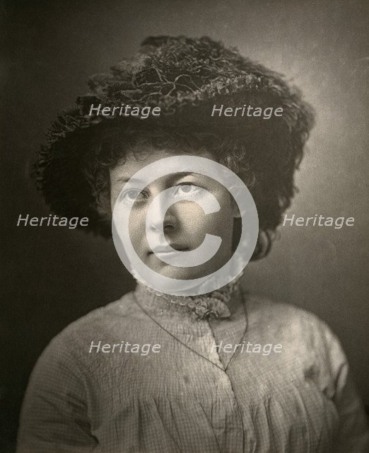 Adela Measor, Irish actress, 1882. Artist: London Stereoscopic & Photographic Co