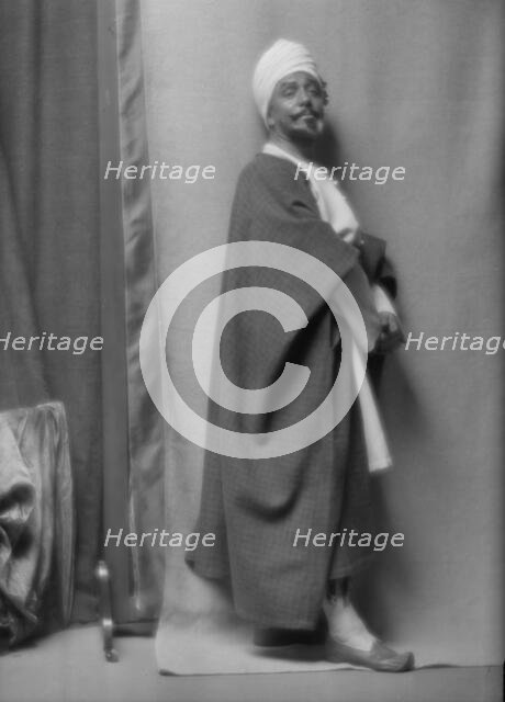 Skinner, Otis, in "Kismet", 1912 Apr. 5. Creator: Arnold Genthe.