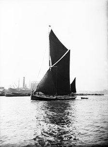 Topsail barge under sail on the Thames, London, c1905. Artist: Unknown