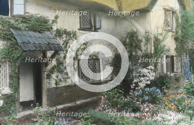 "Wellsbridge Cottage," Philip Herbert Martineau house, Wellsbridge (near Ascot), England, 1925. Creator: Frances Benjamin Johnston.