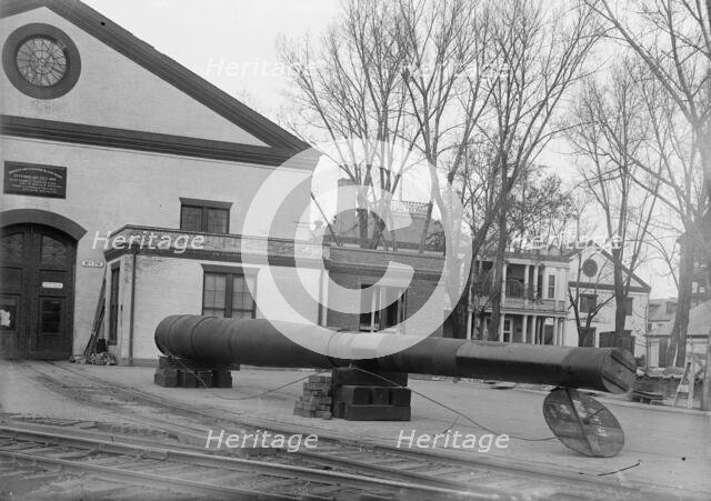 Navy Yard, U.S., Washington - 14 Inch Guns, Ready To Go To Proving Ground, 1917. Creator: Harris & Ewing.