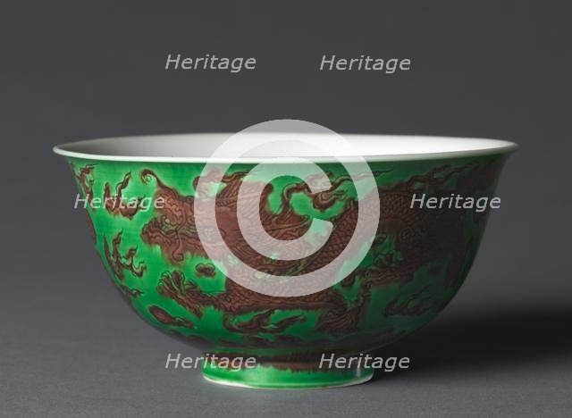 Bowl with Dragons, 1662-1722. Creator: Unknown.