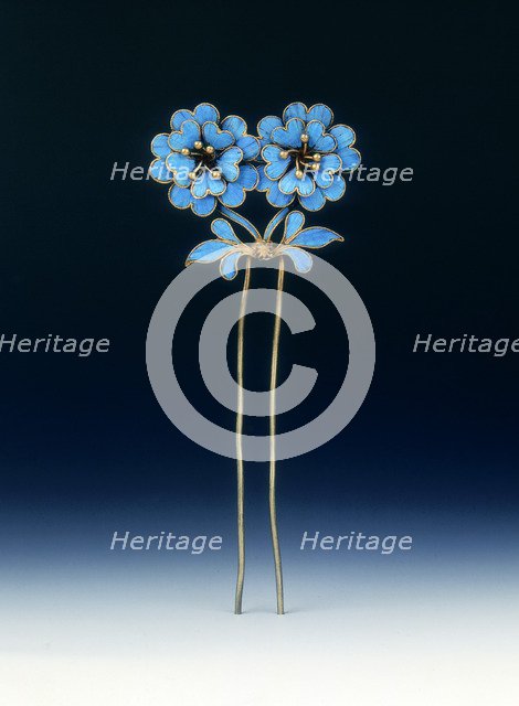 Kingfisher feather hairpin, Qing dynasty, China, 19th century. Artist: Unknown